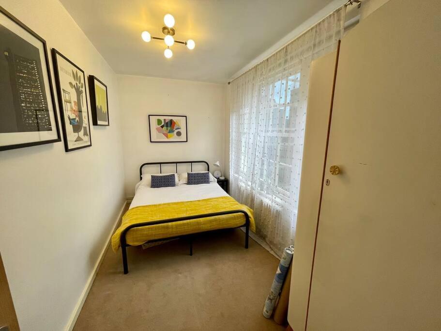Gorgeous 2 bedroom apartment edge of Cabot Circus Bristol Buitenkant foto